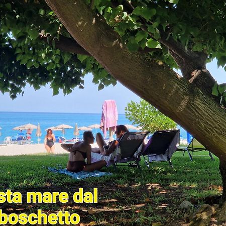 شقة Nina'S House 3 , A 300 Metri Dal Mare Santa Caterina Dello Ionio Marina المظهر الخارجي الصورة